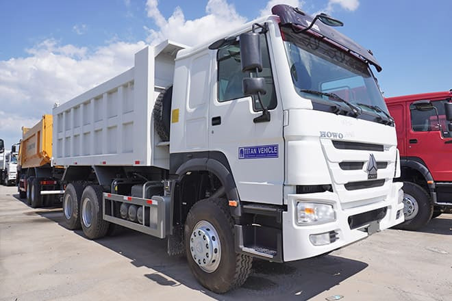 SINOTRUK Howo 6x4 New Tipper Trucks for Sale in Mauritania - Camion benne: photos 1 SINOTRUK Howo 6x4 New Tipper Trucks for Sale in Mauritania - Camion benne: photos 1