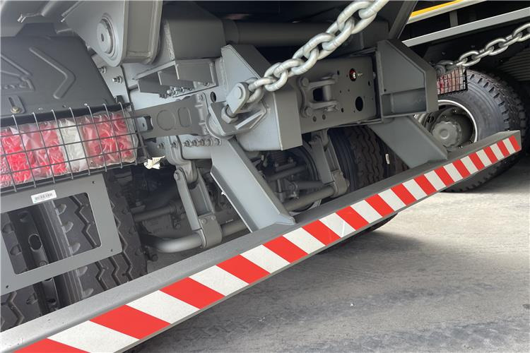 SINOTRUK Howo Dump Truck 6x4 for Sale In Ghana - Camion benne: photos 5 SINOTRUK Howo Dump Truck 6x4 for Sale In Ghana - Camion benne: photos 5