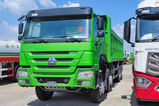 SINOTRUK Sinotruk Howo 8x4 Dump Truck for Sale Near Me in Ghana - Camion benne: photos 5 SINOTRUK Sinotruk Howo 8x4 Dump Truck for Sale Near Me in Ghana - Camion benne: photos 5