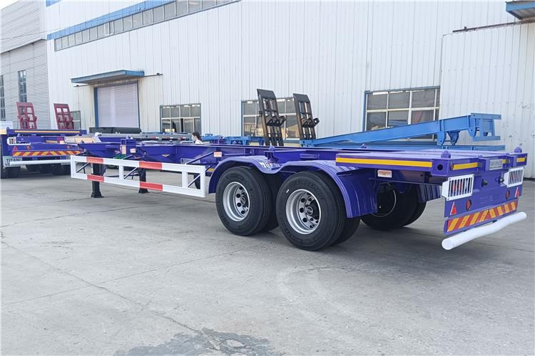 TITABN 2 Axle Gooseneck Container Trailer for Sale In Kenya - Semi-remorque châssis: photos 1 TITABN 2 Axle Gooseneck Container Trailer for Sale In Kenya - Semi-remorque châssis: photos 1