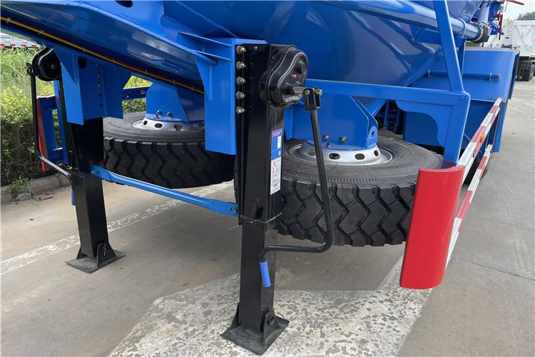 TITAN 50 Ton Cement Tanker Trailer for Sale In Uae - Semi-remorque citerne: photos 3 TITAN 50 Ton Cement Tanker Trailer for Sale In Uae - Semi-remorque citerne: photos 3