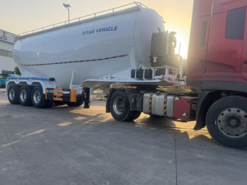 TITAN Bulker Trailer Truck for Sale in Jamaica - Semi-remorque citerne: photos 5 TITAN Bulker Trailer Truck for Sale in Jamaica - Semi-remorque citerne: photos 5