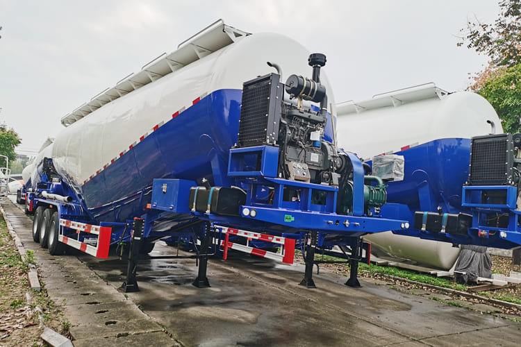 TITAN Cement Bulker Trailer for Sale in Jamaica - Semi-remorque citerne: photos 2 TITAN Cement Bulker Trailer for Sale in Jamaica - Semi-remorque citerne: photos 2