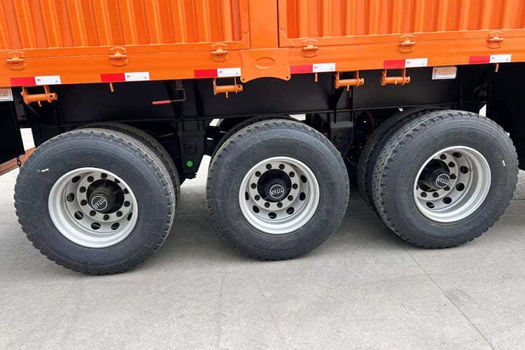 TITAN Fence Trailer for Sale in Saudi Arabia - Semi-remorque bétaillère: photos 5 TITAN Fence Trailer for Sale in Saudi Arabia - Semi-remorque bétaillère: photos 5