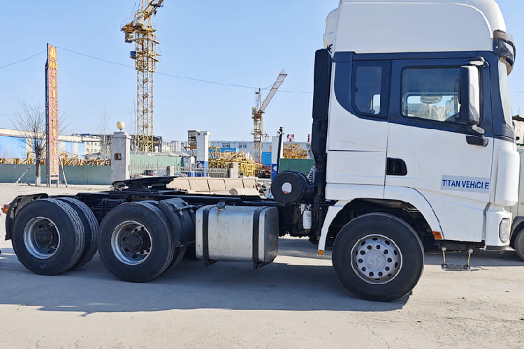SHACMAN X3000 Shacman Truck Tractor for Sale in Guyana - Tracteur routier: photos 2 SHACMAN X3000 Shacman Truck Tractor for Sale in Guyana - Tracteur routier: photos 2