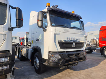 SINOTRUK 6x4 Howo Trucks for Sale in Nigeria - Tracteur routier: photos 2 SINOTRUK 6x4 Howo Trucks for Sale in Nigeria - Tracteur routier: photos 2