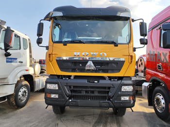 SINOTRUK TX380 Sinotruck for Sale in Ghana - Tracteur routier: photos 4 SINOTRUK TX380 Sinotruck for Sale in Ghana - Tracteur routier: photos 4