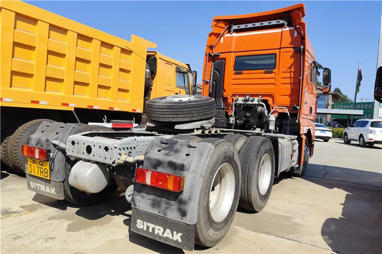 Sinotruk Used Sitrak Tractor Truck 6x4 for Sale In Uganda - Tracteur routier: photos 2 Sinotruk Used Sitrak Tractor Truck 6x4 for Sale In Uganda - Tracteur routier: photos 2