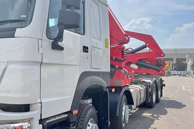 XCMG 20 Ft Side Lifter Truck for Sale in Papua New Guinea - Camion porte-conteneur/ Caisse mobile: photos 4 XCMG 20 Ft Side Lifter Truck for Sale in Papua New Guinea - Camion porte-conteneur/ Caisse mobile: photos 4