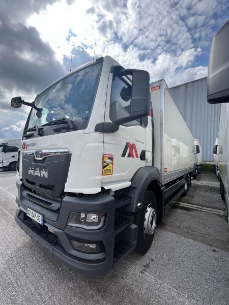 MAN TGS 26.440 - Camion fourgon: photos 4 MAN TGS 26.440 - Camion fourgon: photos 4