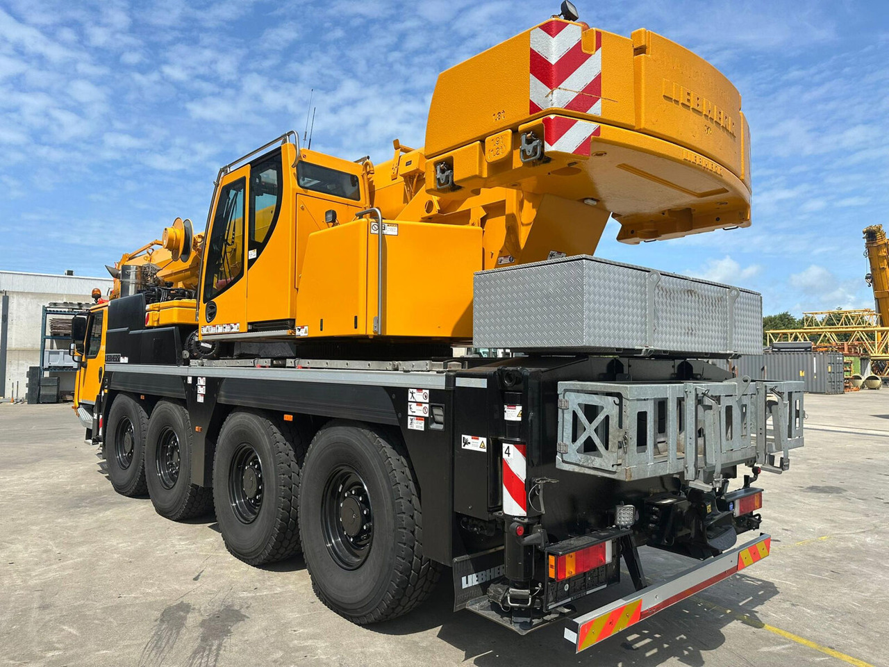 Liebherr Liebherr LTM 1070-4.2 - Grue mobile: photos 3 Liebherr Liebherr LTM 1070-4.2 - Grue mobile: photos 3