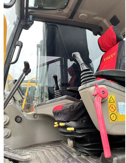 Pelle sur chenille 2022 Volvo EC300: photos 6