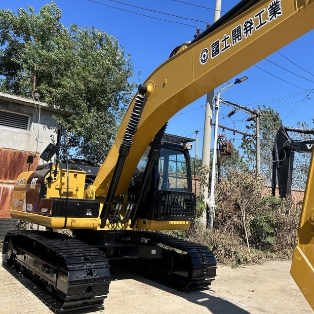 2024 Caterpillar 320D2 - Pelle sur chenille: photos 3 2024 Caterpillar 320D2 - Pelle sur chenille: photos 3