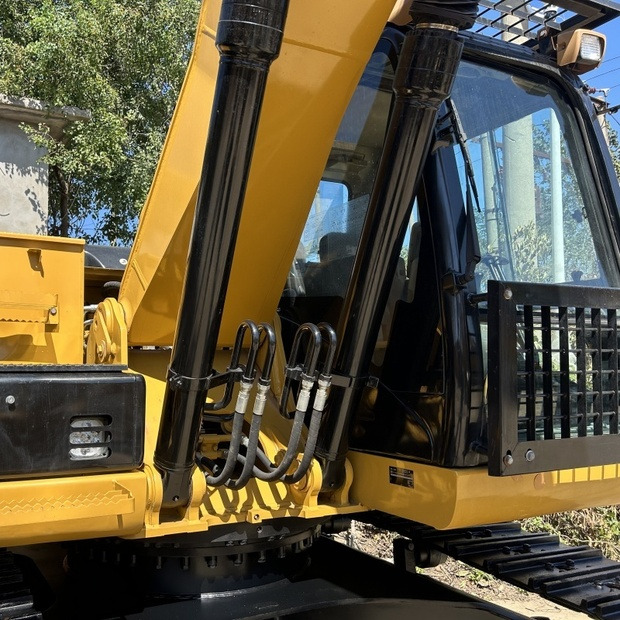 2024 Caterpillar 320D2 - Pelle sur chenille: photos 5 2024 Caterpillar 320D2 - Pelle sur chenille: photos 5