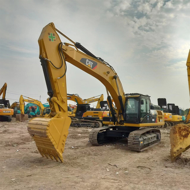 2024 Caterpillar 336D - Pelle sur chenille: photos 2 2024 Caterpillar 336D - Pelle sur chenille: photos 2