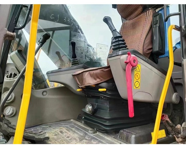 2024 Volvo EC220 - Pelle sur chenille: photos 5 2024 Volvo EC220 - Pelle sur chenille: photos 5