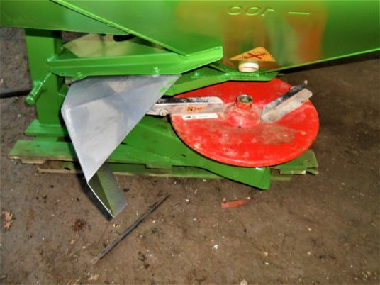 Amazone ZAM COMPACT - Distributeur d'engrais: photos 3 Amazone ZAM COMPACT - Distributeur d'engrais: photos 3