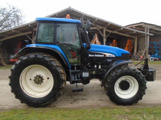 New Holland tm175 - Tracteur agricole: photos 1 New Holland tm175 - Tracteur agricole: photos 1