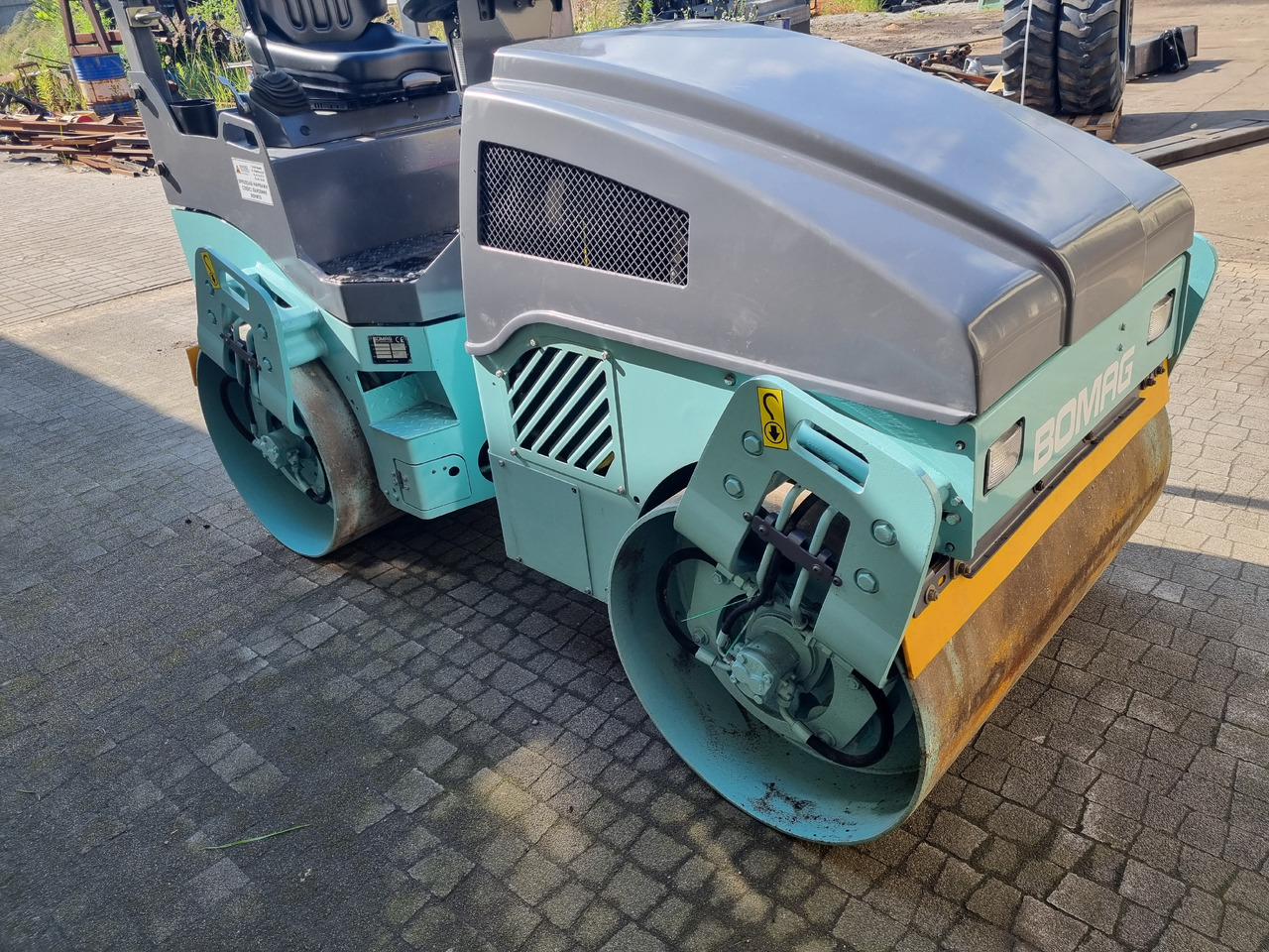 BOMAG BW 120 AD-4 - Rouleau compresseur: photos 4 BOMAG BW 120 AD-4 - Rouleau compresseur: photos 4