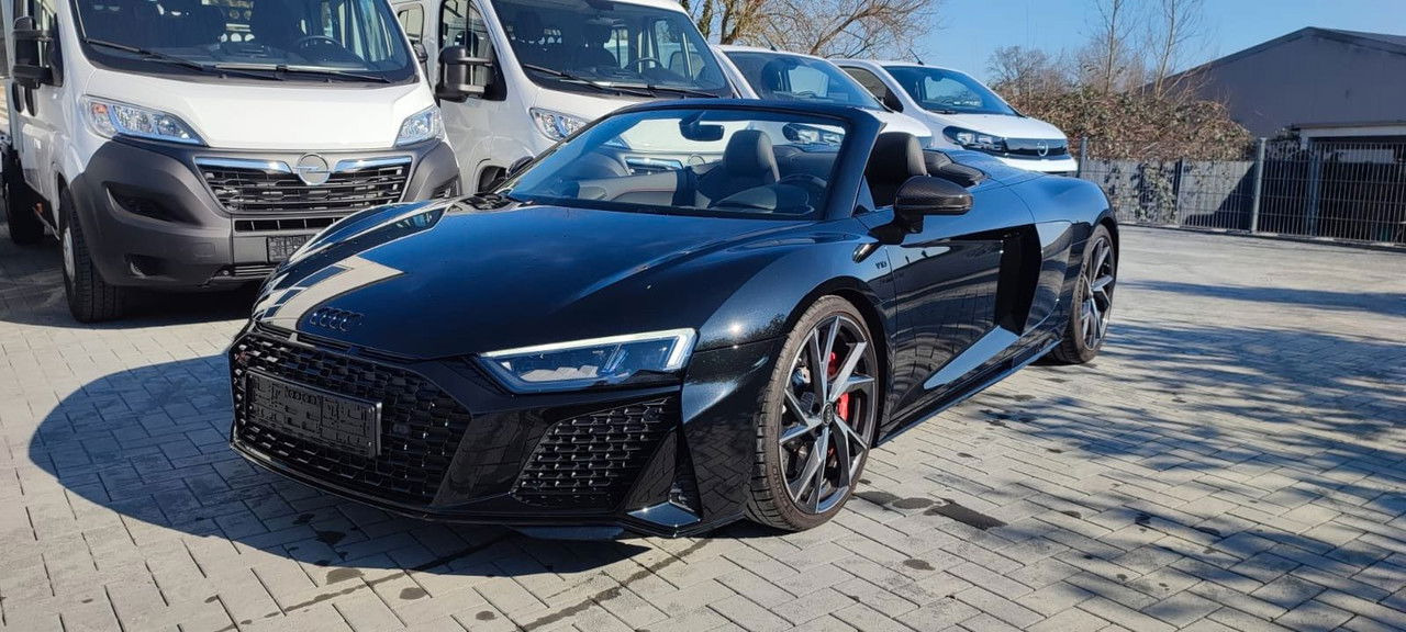 Audi R8 Spyder 5.2 FSI RWD performance - Voiture: photos 1 Audi R8 Spyder 5.2 FSI RWD performance - Voiture: photos 1
