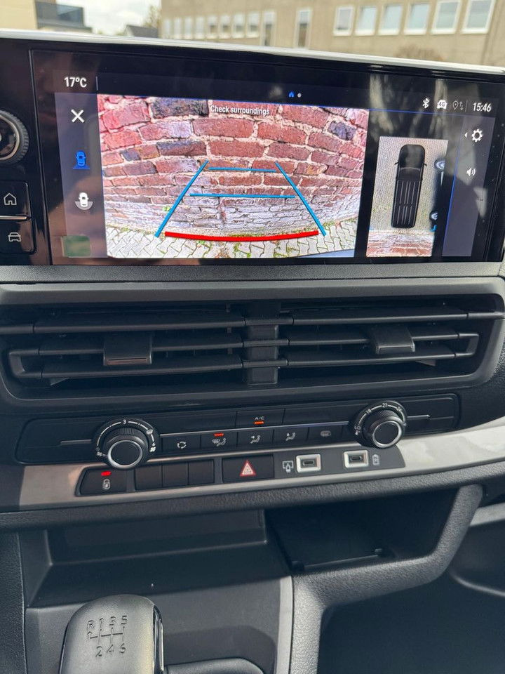 Fourgon utilitaire neuf Opel Vivaro Flexspace: photos 19 Fourgon utilitaire neuf Opel Vivaro Flexspace: photos 19