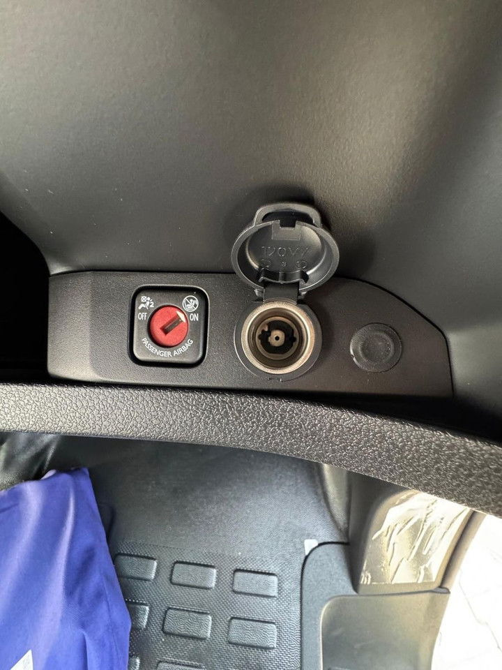 Fourgon utilitaire neuf Opel Vivaro Flexspace: photos 15 Fourgon utilitaire neuf Opel Vivaro Flexspace: photos 15