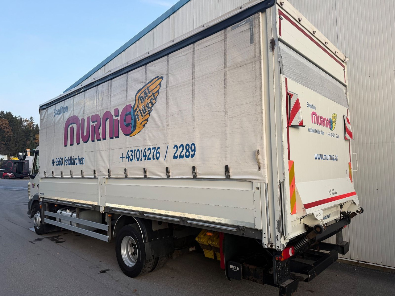 DAF LF 250 16T/LBW €6 - Camion à rideaux coulissants: photos 3 DAF LF 250 16T/LBW €6 - Camion à rideaux coulissants: photos 3