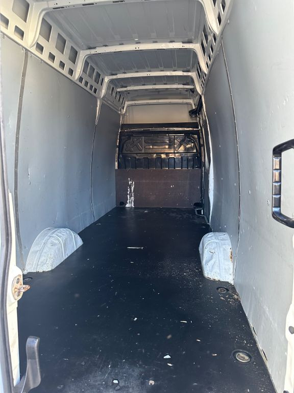 Iveco Daily 35S14 MAXI L4H3 HiMatic - Fourgon utilitaire: photos 5 Iveco Daily 35S14 MAXI L4H3 HiMatic - Fourgon utilitaire: photos 5