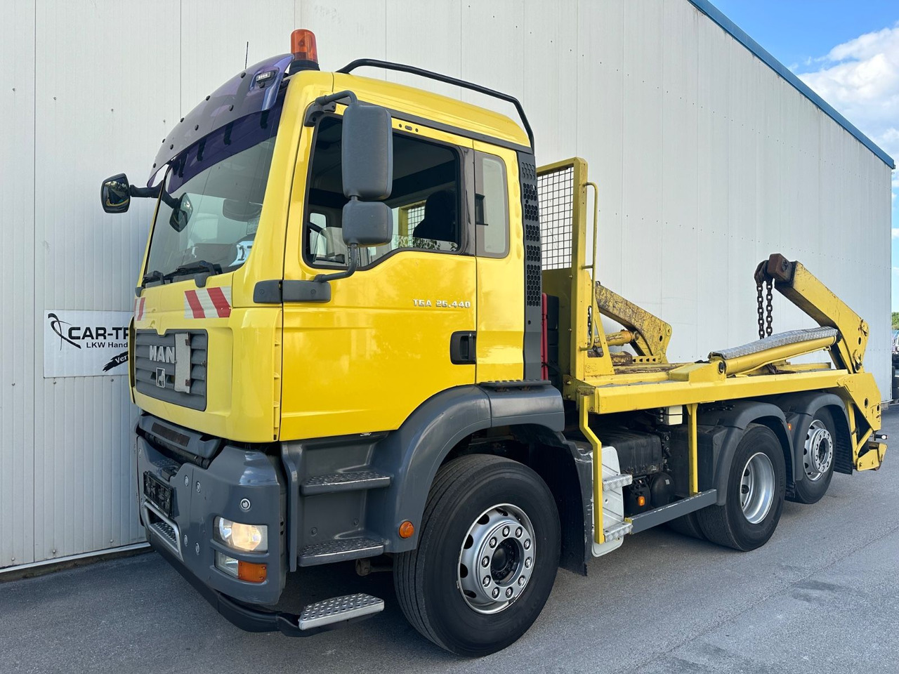 MAN TGA 26.440 - Camion benne: photos 1 MAN TGA 26.440 - Camion benne: photos 1