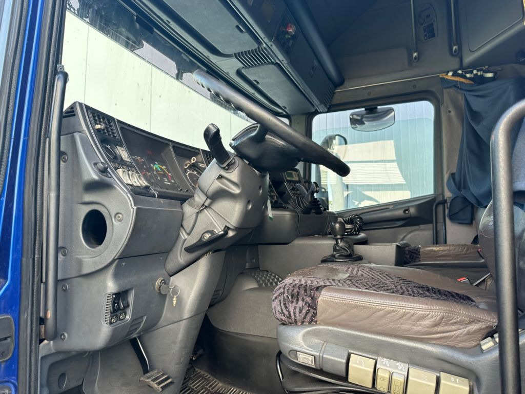 Scania 164 580 Topline Retarder Scania 164 580 Topline Retarder - Tracteur routier: photos 5 Scania 164 580 Topline Retarder Scania 164 580 Topline Retarder - Tracteur routier: photos 5