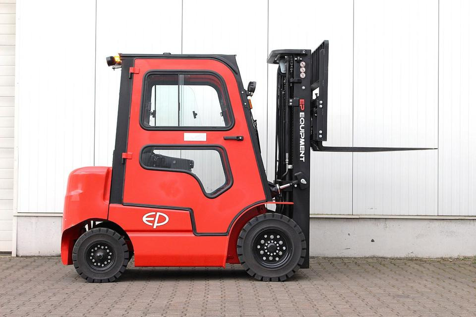 EP EFL252 Triplex Li-ion 111Std. - Chariot élévateur électrique: photos 3 EP EFL252 Triplex Li-ion 111Std. - Chariot élévateur électrique: photos 3