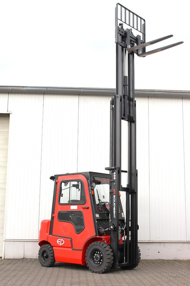 Crédit-bail de  EP EFL252 Triplex Li-ion 111Std. EP EFL252 Triplex Li-ion 111Std.: photos 12