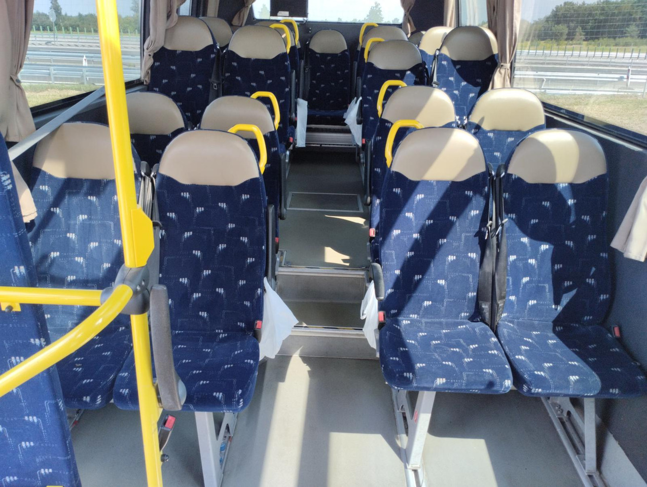 Minibus, Transport de personnes IVECO FIRST ROSERO 70C18: photos 11 Minibus, Transport de personnes IVECO FIRST ROSERO 70C18: photos 11