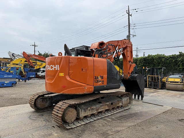 HITACHI ZX135USK-5B - Pelle sur chenille: photos 4 HITACHI ZX135USK-5B - Pelle sur chenille: photos 4
