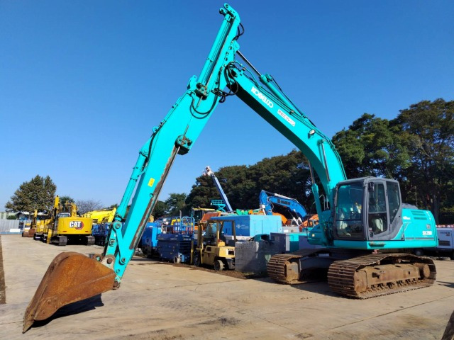 KOBELCO SK200-9 - Pelle sur chenille: photos 1 KOBELCO SK200-9 - Pelle sur chenille: photos 1