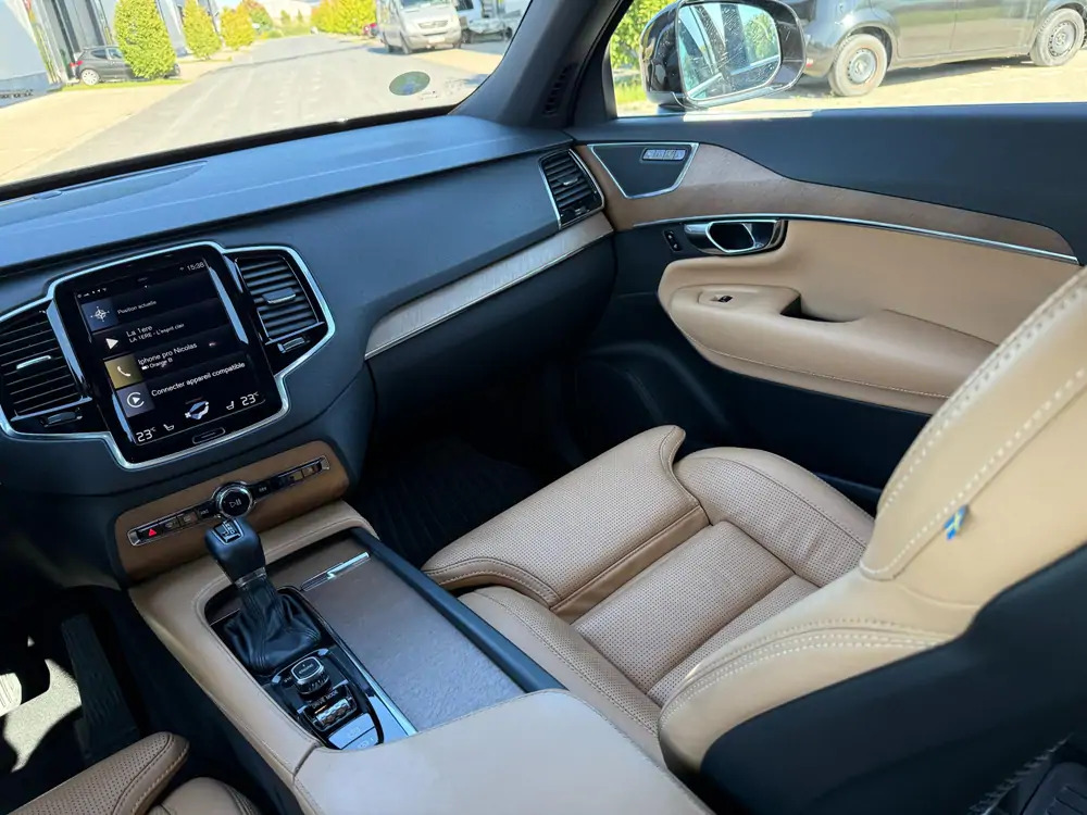 Voiture Volvo XC90 *4X4*FULL OPTION*Historique complet: photos 17 Voiture Volvo XC90 *4X4*FULL OPTION*Historique complet: photos 17