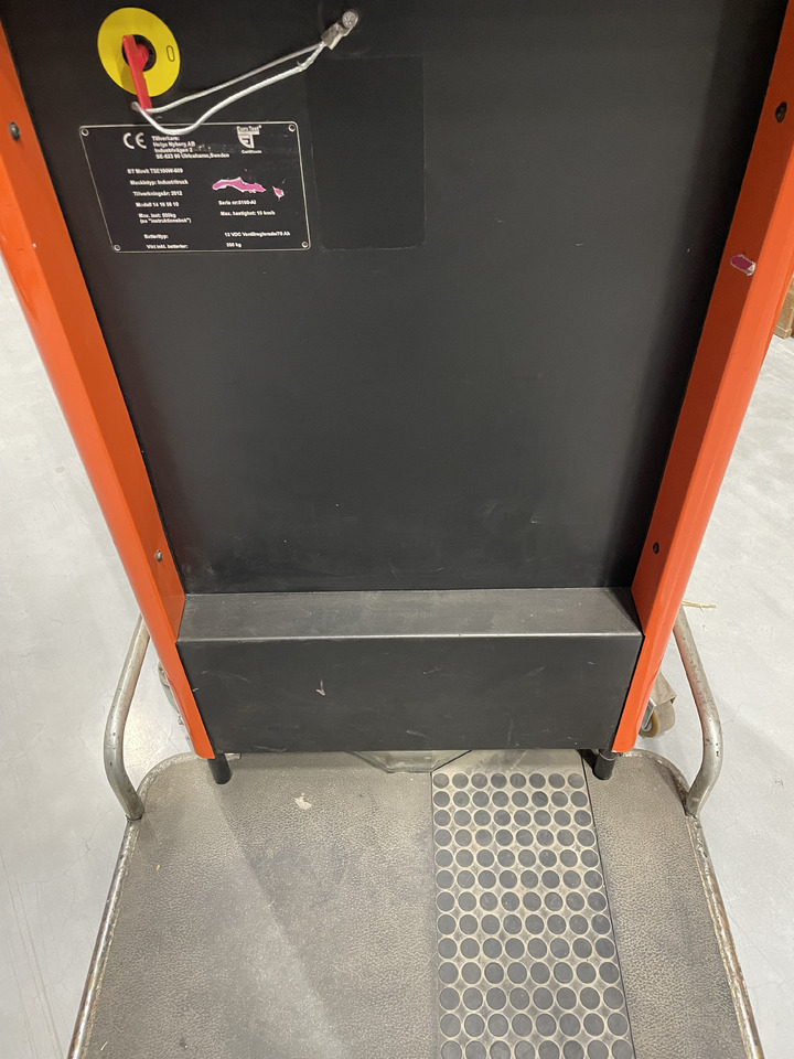 BT 609 AC TT - Préparateur de commandes: photos 4 BT 609 AC TT - Préparateur de commandes: photos 4