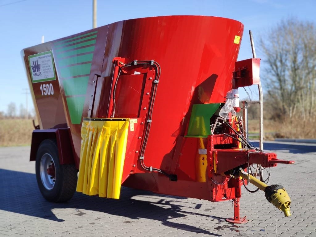 BvL Futtermischwagen  - Mélangeuse: photos 2 BvL Futtermischwagen  - Mélangeuse: photos 2