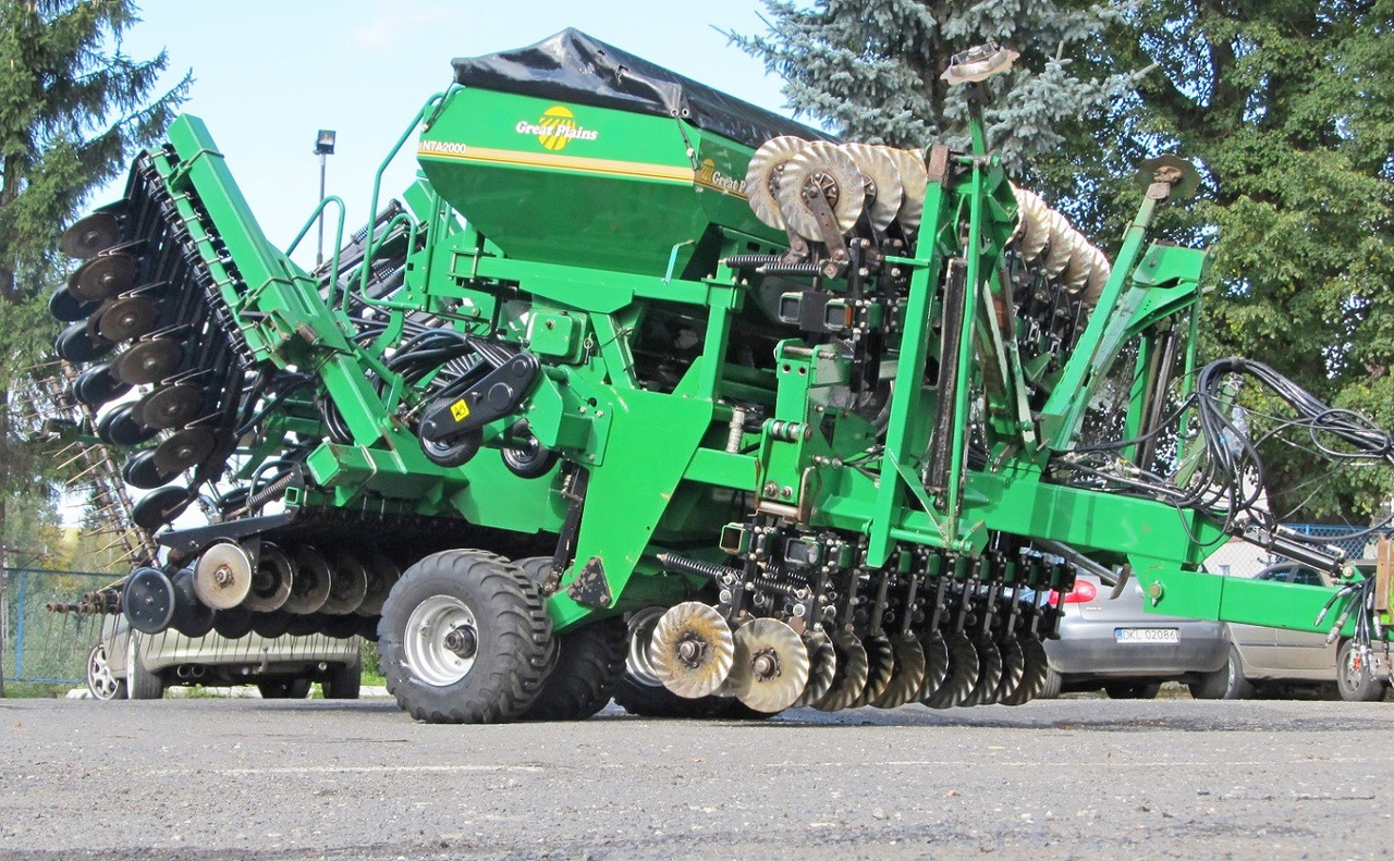 GREAT PLAINS NTA 2000 - 2008 ROK - Semoir: photos 1 GREAT PLAINS NTA 2000 - 2008 ROK - Semoir: photos 1