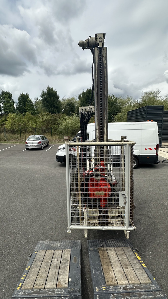 Comacchio GEO 205 - Foreuse: photos 2 Comacchio GEO 205 - Foreuse: photos 2