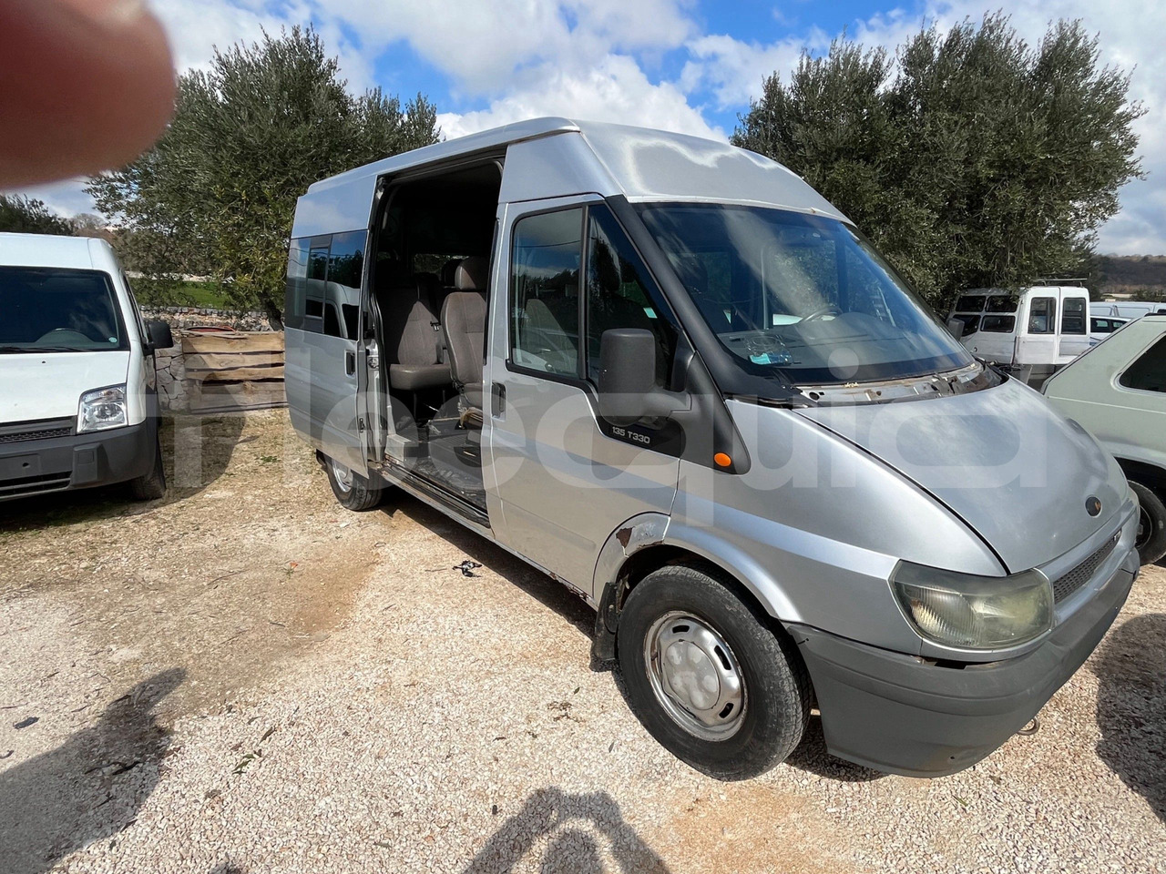Ford Transit - Minibus, Transport de personnes: photos 1 Ford Transit - Minibus, Transport de personnes: photos 1