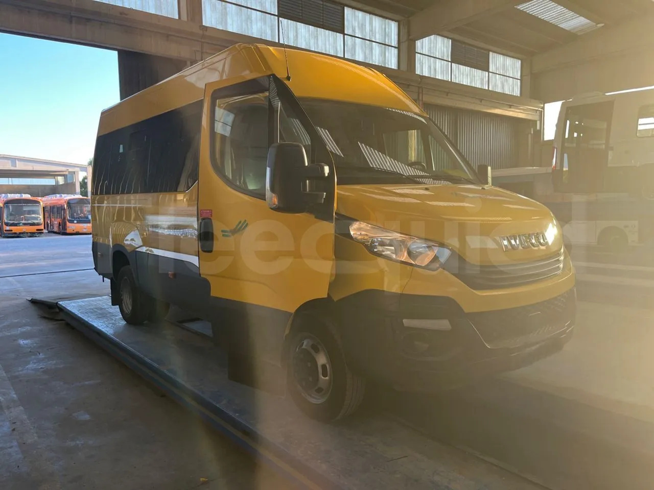 Bus scolaire Iveco Daily: photos 10 Bus scolaire Iveco Daily: photos 10