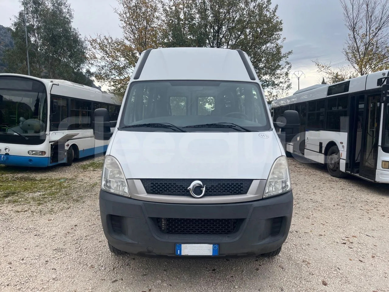 Iveco Daily - Bus scolaire: photos 2 Iveco Daily - Bus scolaire: photos 2