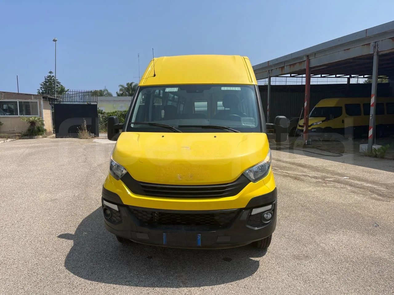 Iveco Daily - Bus scolaire: photos 2 Iveco Daily - Bus scolaire: photos 2