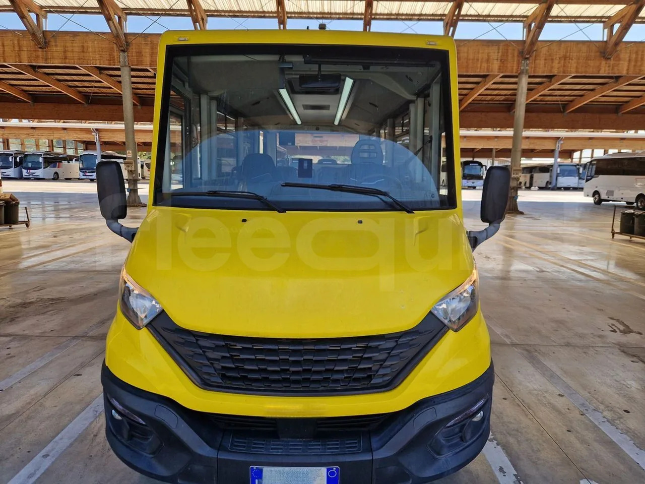 Iveco Indcar - Bus scolaire: photos 1 Iveco Indcar - Bus scolaire: photos 1