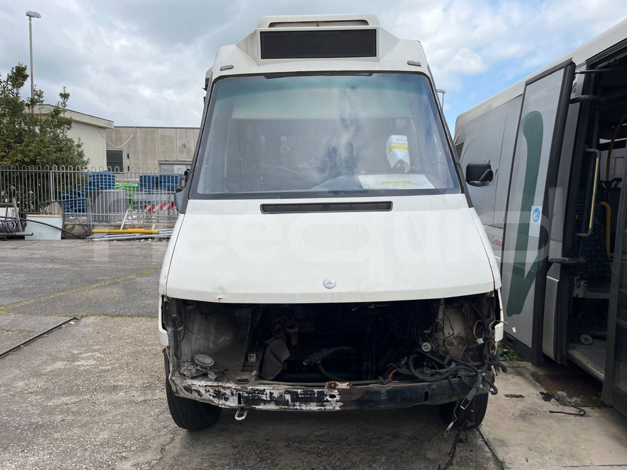 Mercedes-Benz 414T - Bus urbain: photos 2 Mercedes-Benz 414T - Bus urbain: photos 2