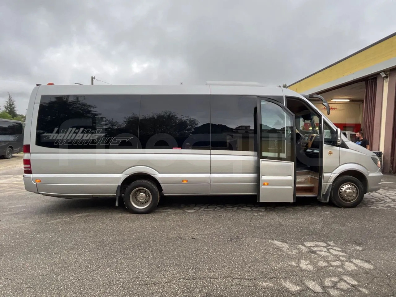 Bus interurbain Mercedes-Benz Sprinter: photos 14