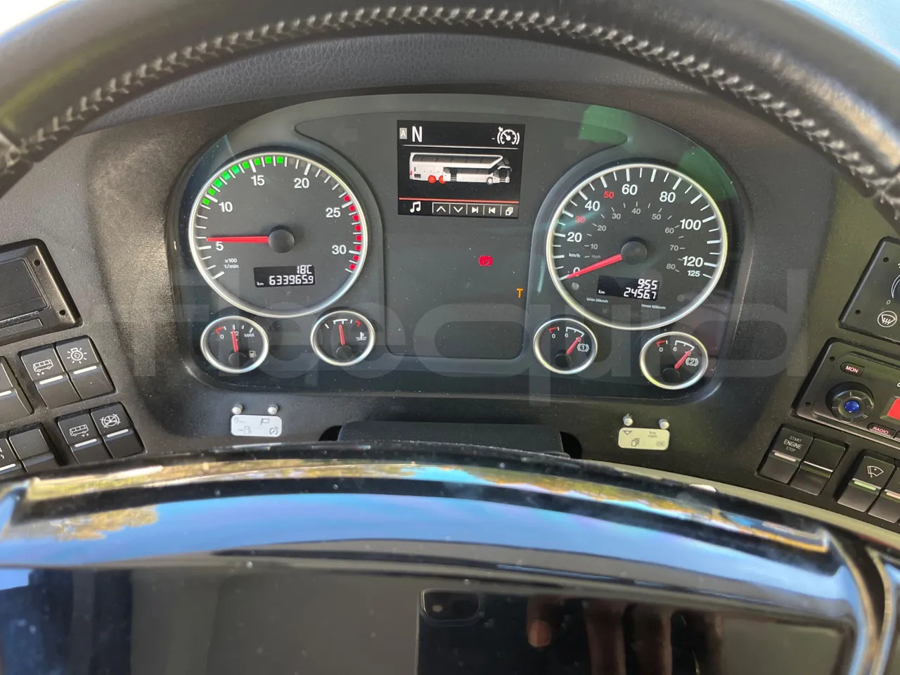 Neoplan Skyliner - Autocar: photos 3 Neoplan Skyliner - Autocar: photos 3