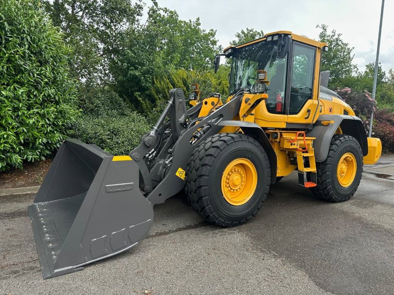 Volvo L 70 H2 - Chargeuse sur pneus: photos 3 Volvo L 70 H2 - Chargeuse sur pneus: photos 3