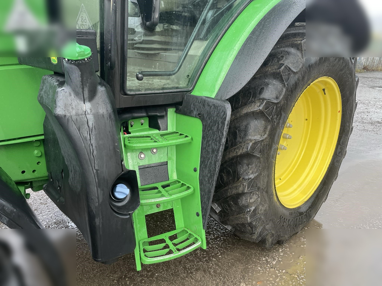 2017 JOHN DEERE 6130R - Tracteur agricole: photos 5 2017 JOHN DEERE 6130R - Tracteur agricole: photos 5